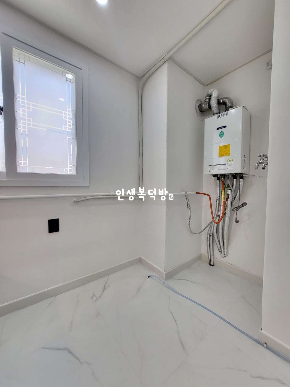 경북 구미시 인의동 990-11 인동원룸 화이트와 그레이 조합 월세 매물번호 11432 사진 9