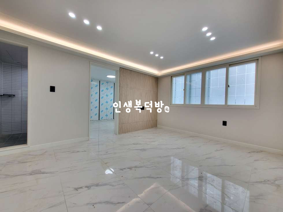 경북 구미시 신평동 70-218 구미신평동쓰리룸 방3개 화징실2개 식기세척기까지 전세 매물번호 11673 사진 2