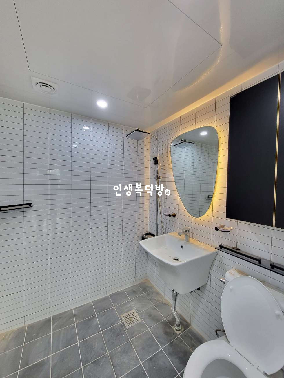 경북 구미시 신평동 70-218 구미신평동쓰리룸 방3개 화징실2개 식기세척기까지 전세 매물번호 11673 사진 9