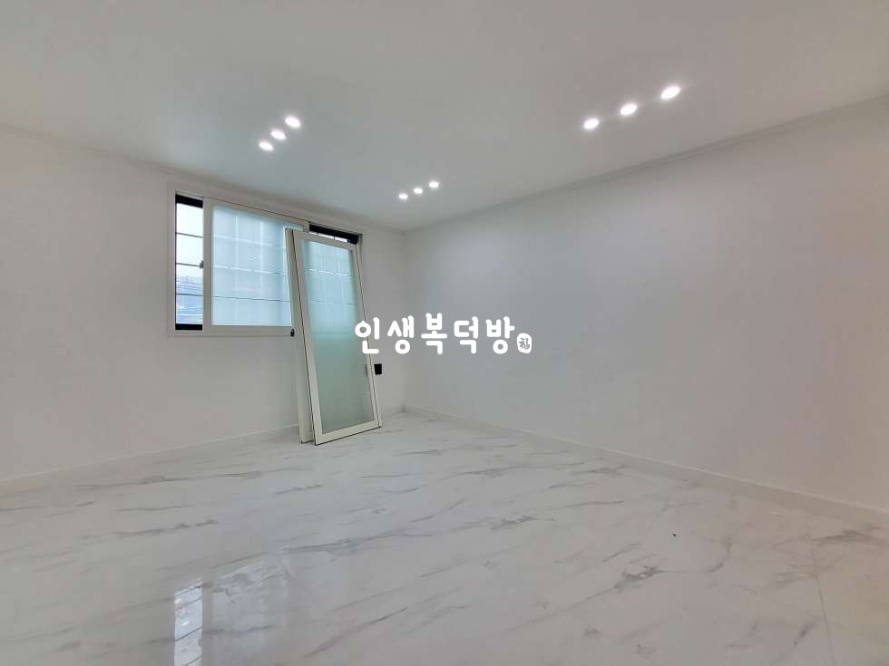 경북 구미시 신평동 70-218 구미신평동쓰리룸 방3개 화징실2개 식기세척기까지 전세 매물번호 11673 사진 10