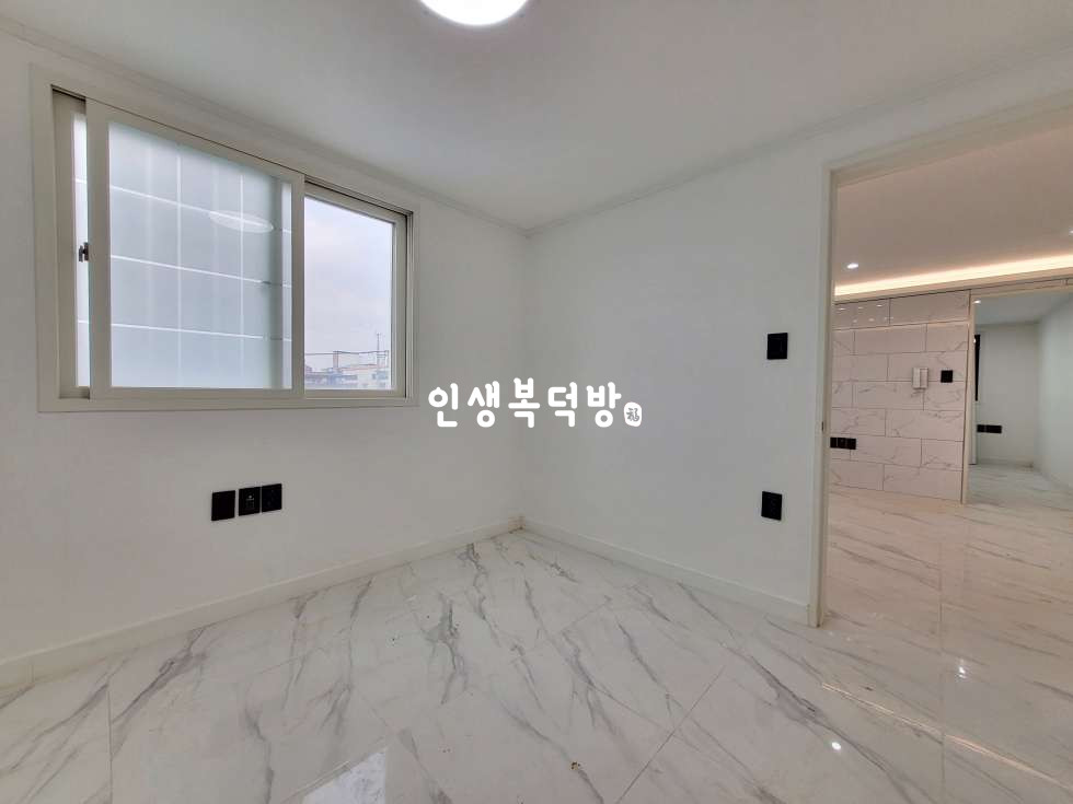경북 구미시 신평동 70-218 구미신평동쓰리룸 방3개 화징실2개 식기세척기까지 전세 매물번호 11673 사진 17