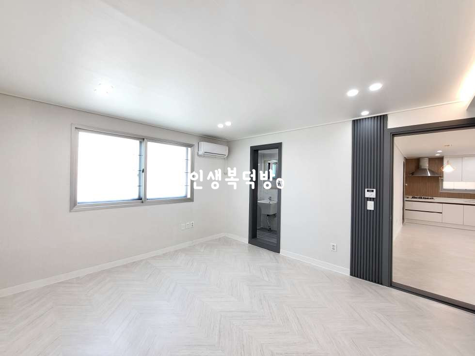 경북 구미시 봉곡동 256-10 구미봉곡동쓰리룸전세 우드와 화이트 세련된 조합 전세 매물번호 11747 사진 6