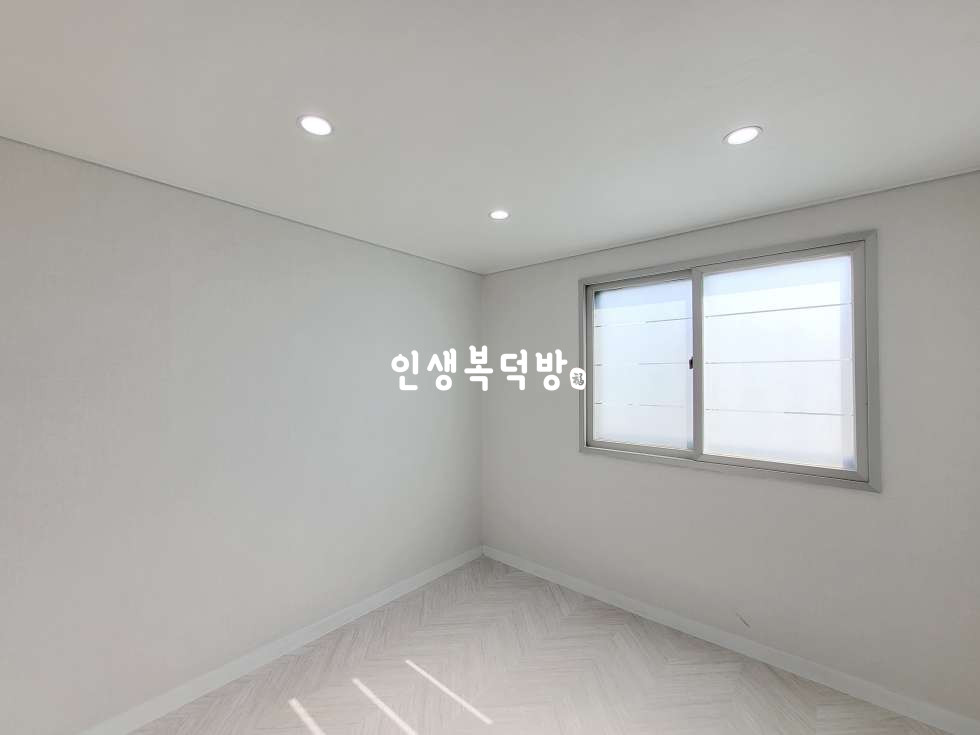 경북 구미시 봉곡동 256-10 구미봉곡동쓰리룸전세 우드와 화이트 세련된 조합 전세 매물번호 11747 사진 13