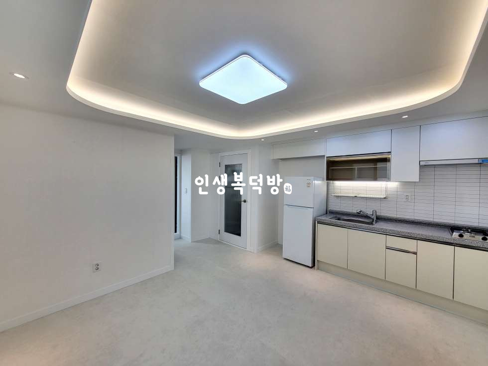 경북 구미시 비산동 구미비산동미투월세 거실도 사이즈좋고 매물 퀄리티 매우 우수 월세 매물번호 11758 사진 2