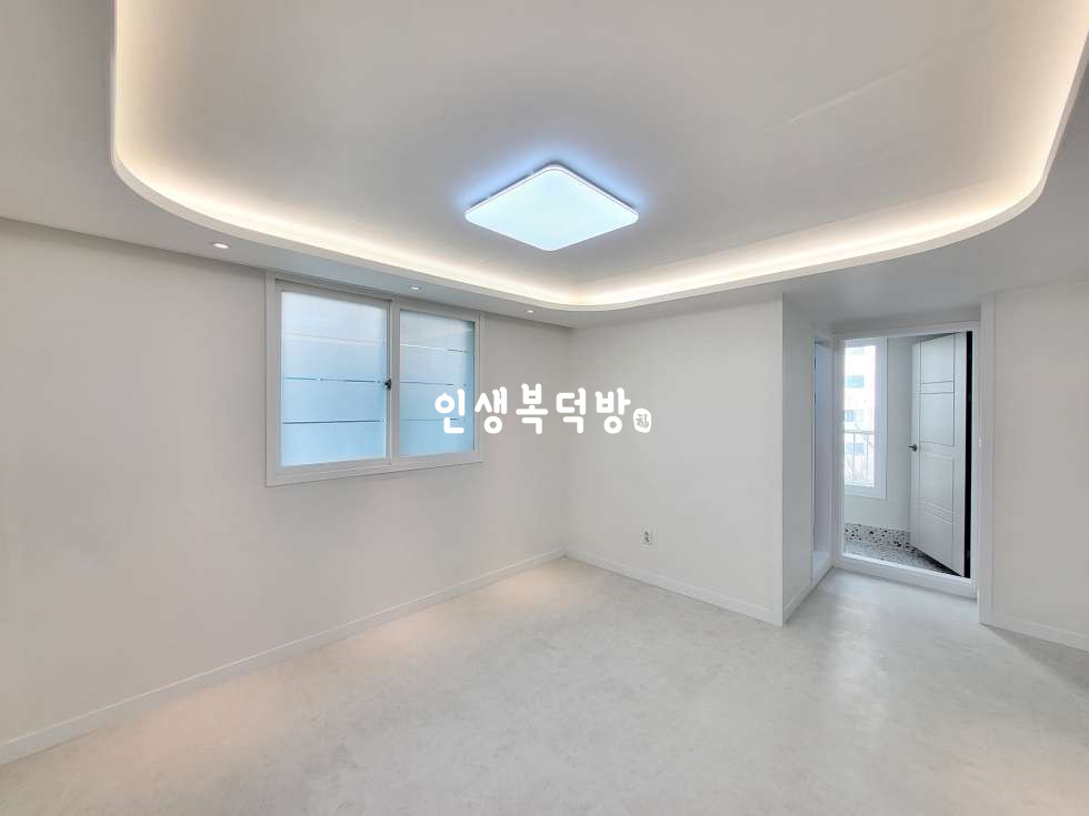 경북 구미시 비산동 구미비산동미투월세 거실도 사이즈좋고 매물 퀄리티 매우 우수 월세 매물번호 11758 사진 4