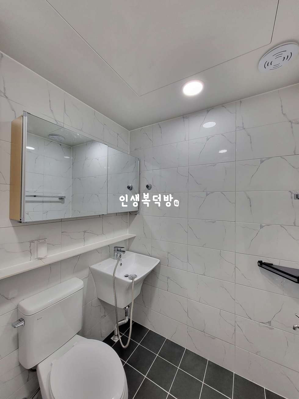 경북 구미시 봉곡동 105-12 구미봉곡동쓰리룸전세 거실사이즈가 매우 좋은 풀템 매물 전세 매물번호 11764 사진 19