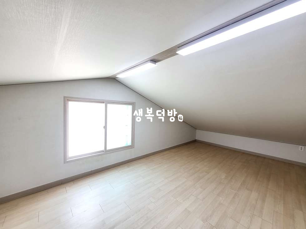 경북 구미시 봉곡동 417-14 구미봉곡동쓰리룸월세 복층을 더해 포룸으로 보세요~ 월세 매물번호 11784 사진 18