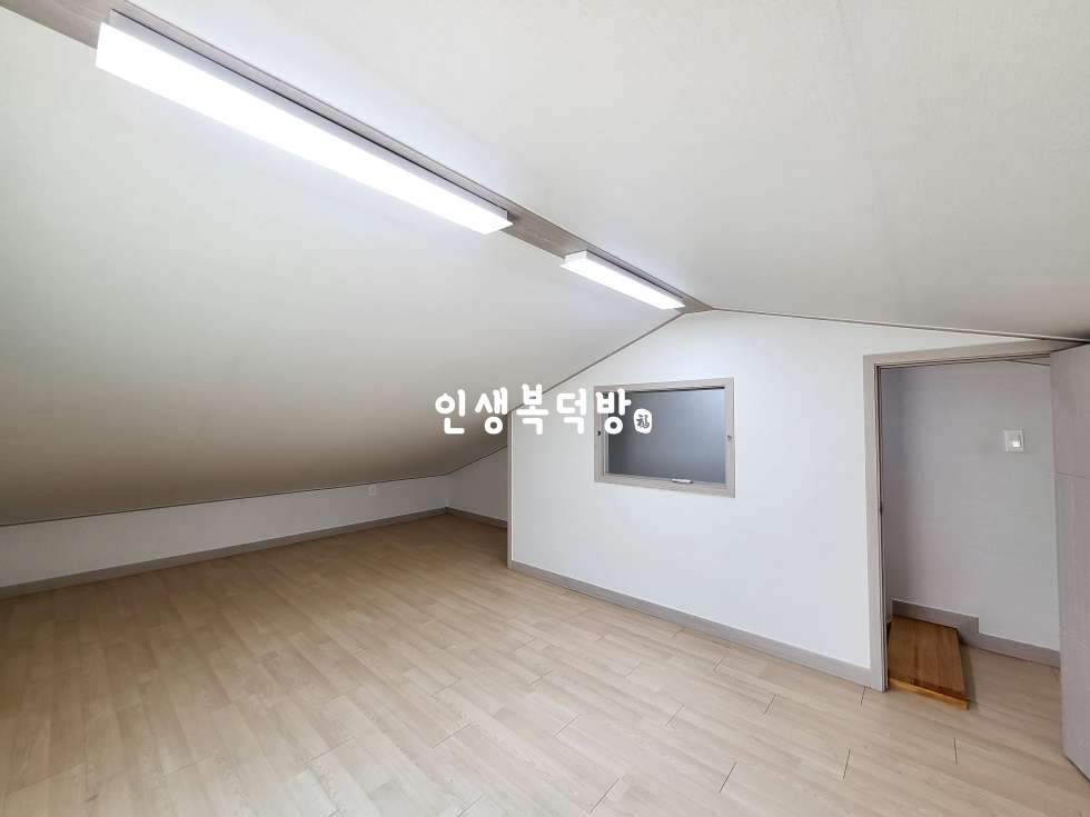 경북 구미시 봉곡동 417-14 구미봉곡동쓰리룸월세 복층을 더해 포룸으로 보세요~ 월세 매물번호 11784 사진 19