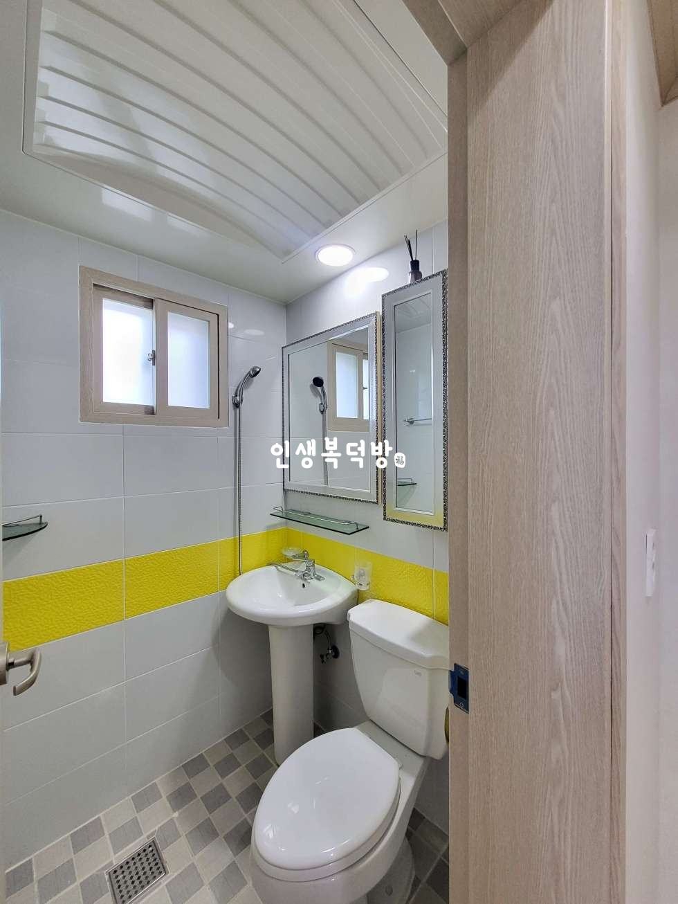 경북 구미시 봉곡동 417-14 구미봉곡동쓰리룸월세 복층을 더해 포룸으로 보세요~ 월세 매물번호 11784 사진 23