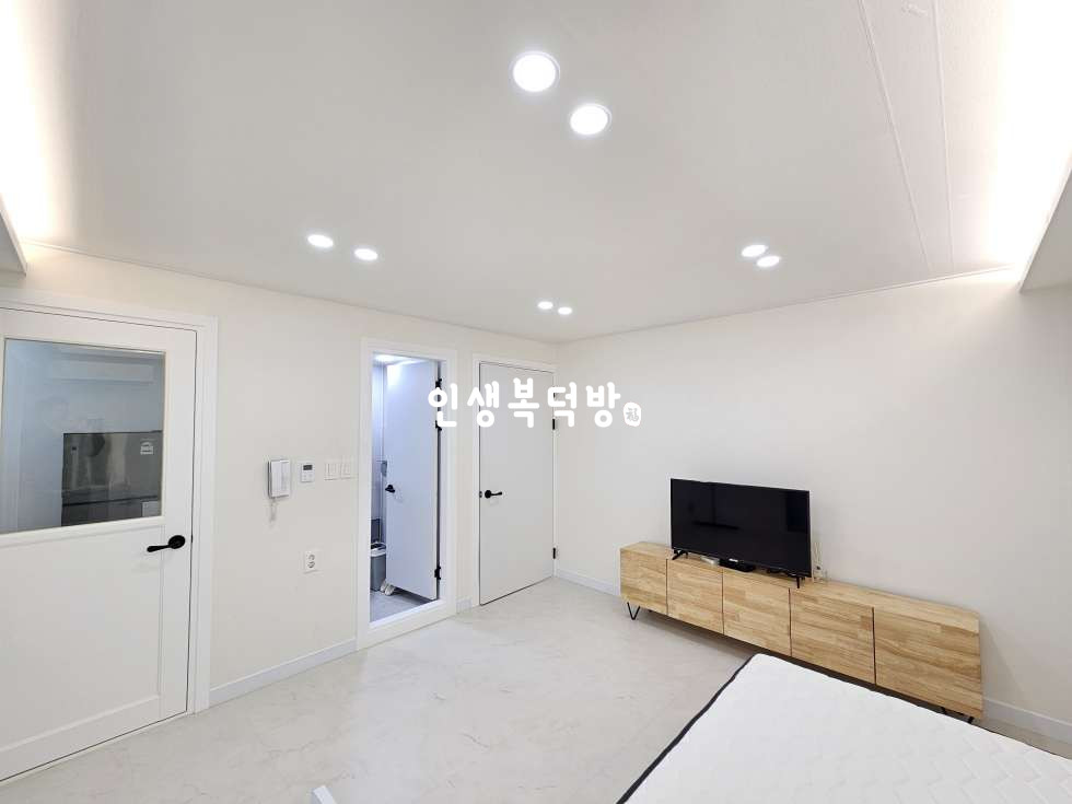 경북 구미시 신평동 45-4 (모던하우스) 구미신평동원룸 깔끔한 원룸 리모델링 매물 월세 매물번호 12215 사진 1